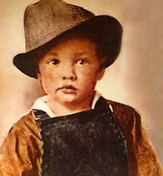 Elvis Presley 2 years old