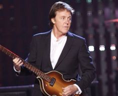Paul McCartney Q award