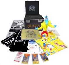 Queen Live At Wembley Super Deluxe Gift Box Set